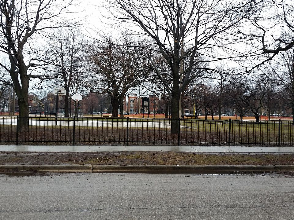 1st image of 3026 N Hoyne Ave #1