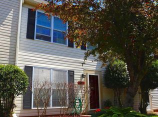 2948 Strauss Ter, Silver Spring, MD 20904