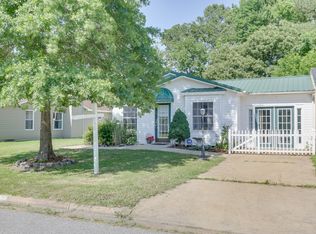 1416 Goldfinch Ln, Virginia Beach, VA 23454