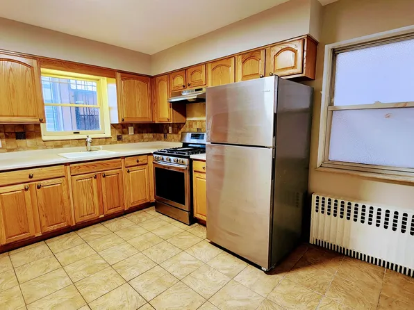 11 Broadman Parkway image 7 of 10