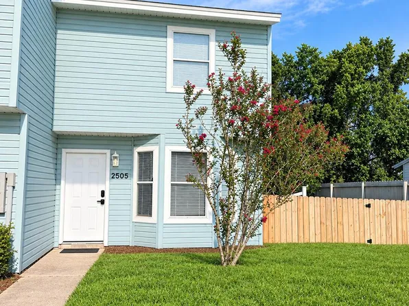 2505 Johnson Dr, Lynn Haven, FL 32444