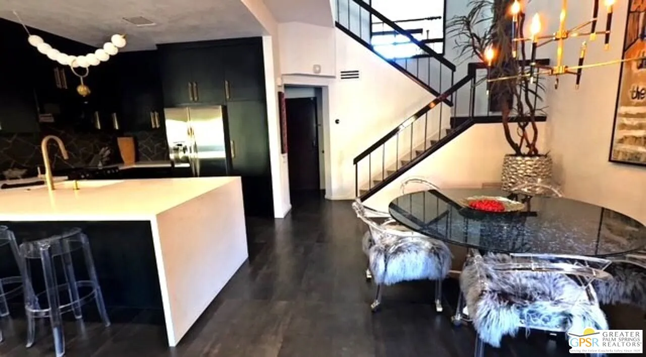 2 bed, 3.0 bath, 1525 sqft, $3,250 — Photo 3