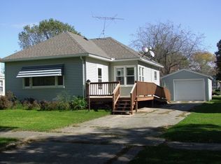 213 Harrison St, Newell, IA 50568