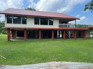 14817 Paradise Rd, Maurepas, LA 70449