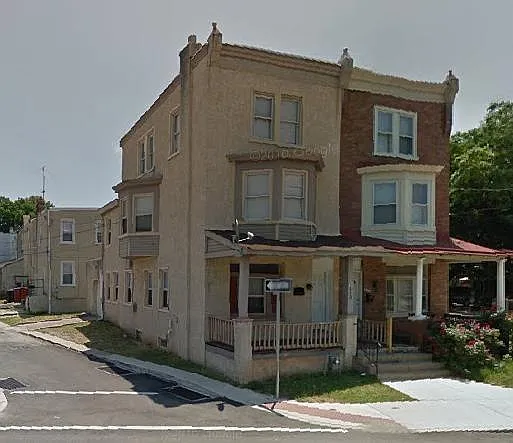 1008 Markley St