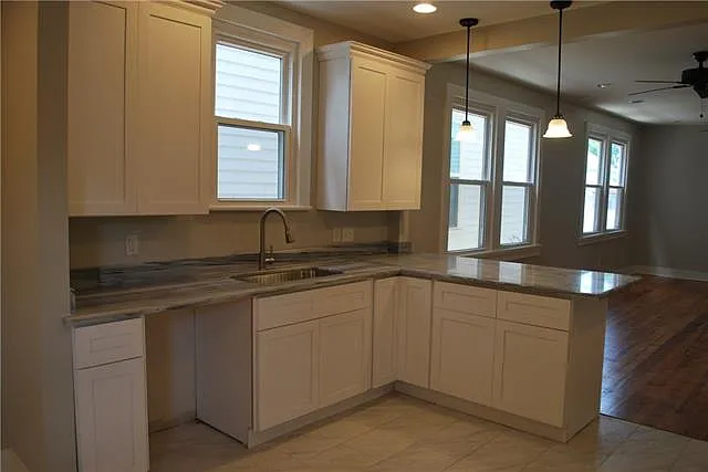 8408 Hickory St — Photo 5