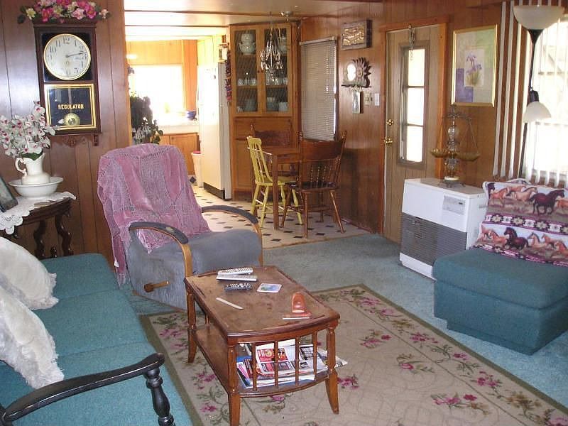 2nd image of 290 Russell Ave APT 9