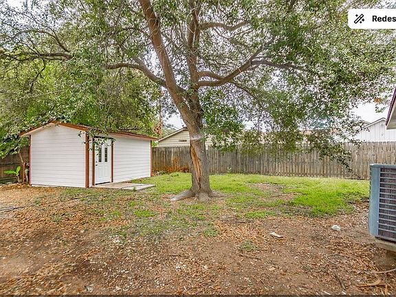 2nd image of 148 Seaside Ln
