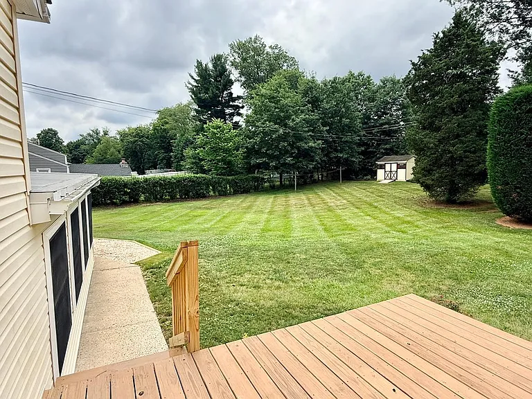 30 Ursinus Ave — Photo 31