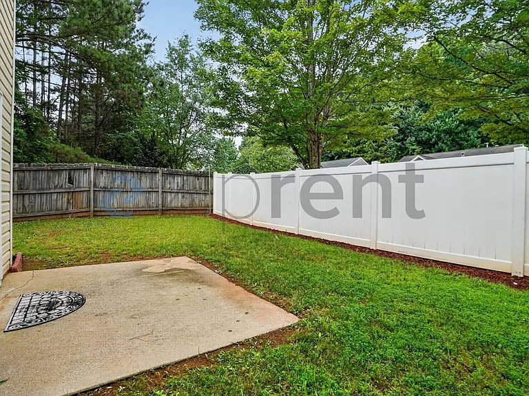100 Oak Grove Pl — Photo 30