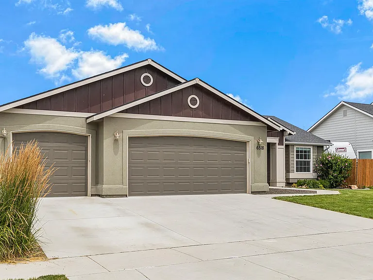 6518 E Fairmount St — Photo 3