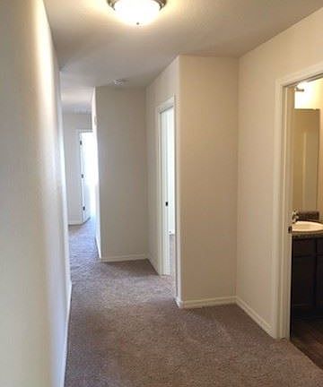 3rd image of 1070 W Prior Ave