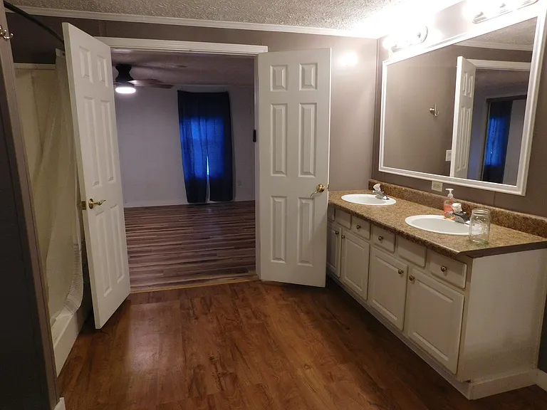 900 Loftin Farm Rd — Photo 35