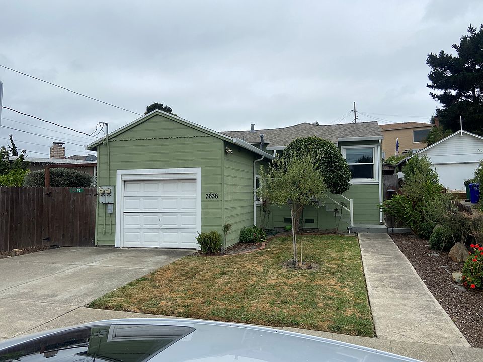 1st image of 3636 Solano Ave #2