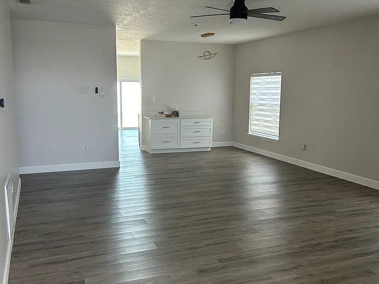 7780 Newlan Dr — Photo 8