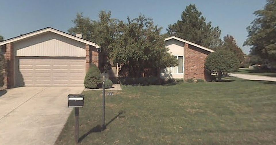 1st image of 316 Basswood Dr