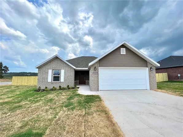 119 Presley Loop, Huntsville, AR 72740