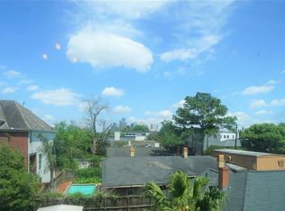 2209 Commonwealth St, Houston, TX 77006