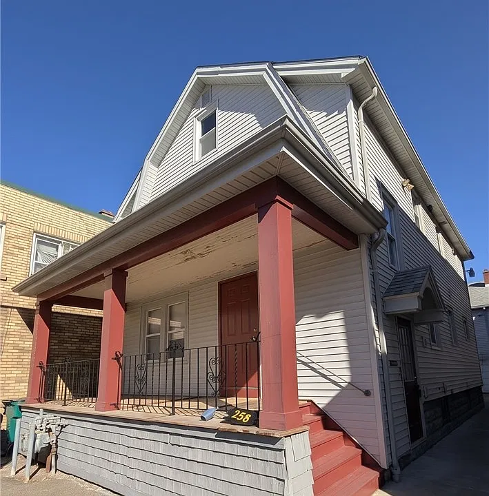 258 Abbott Rd