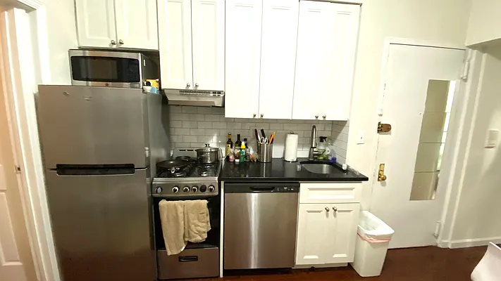 Rented by Oxford Property Group | media 24