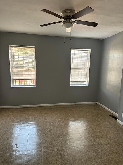 2nd image of 2020 Robb St