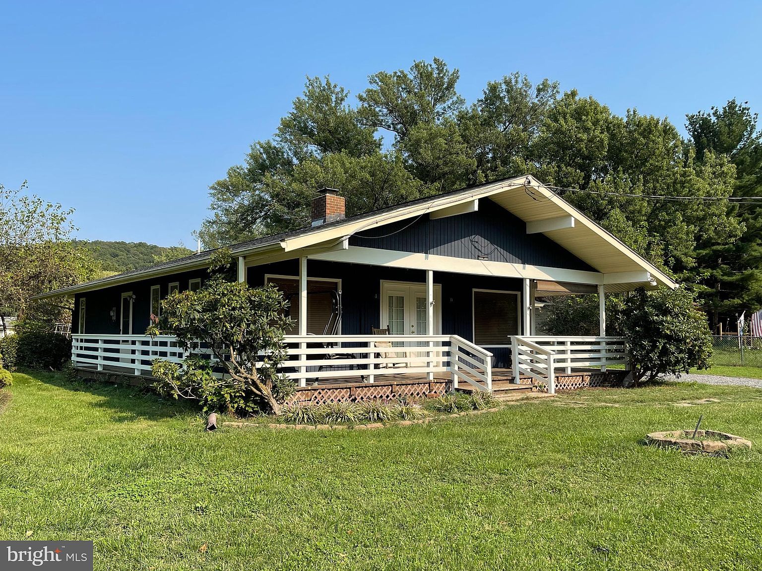 249 Youngs Dr, Front Royal, VA 22630 Zillow