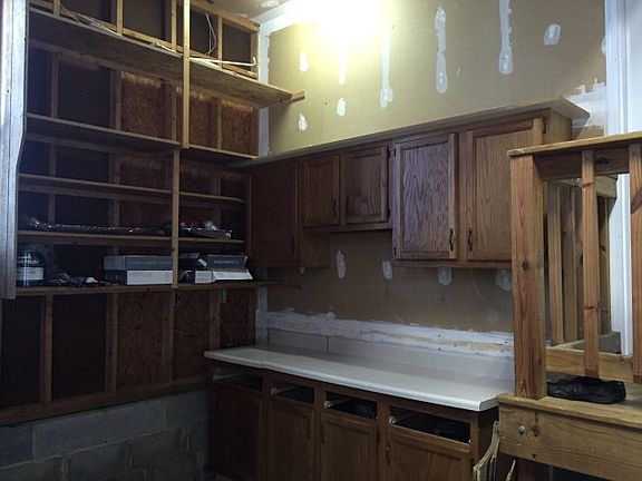 5th image of 9234 Countryside Ct
