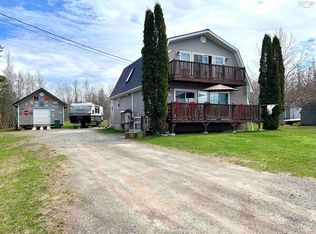 60 Cowan St, Springhill, NS B0M 1X0