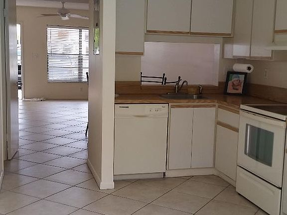 5th image of 1805 NE 59th St