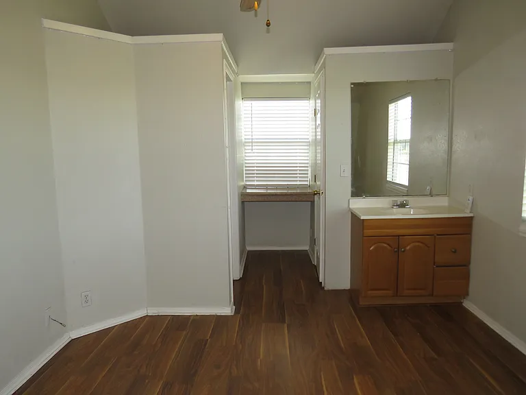 4657 S Bonnie Brae St — Photo 31