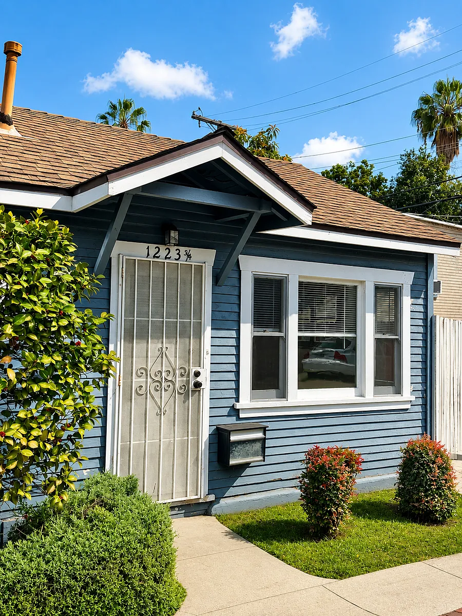 Building Photo - 1223 N Fairfax Ave #3/4