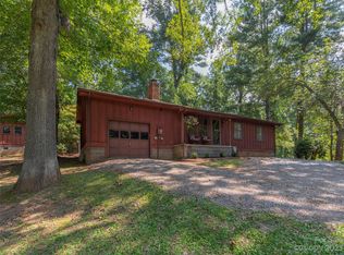 167 Paradise Cir, Clyde, NC 28721