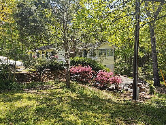 4th image of 12649 Holly Cir