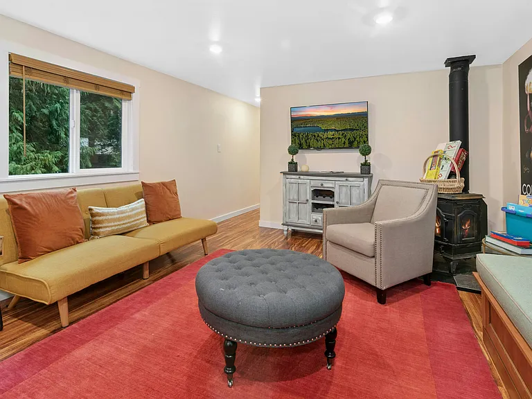 3012 E Ames Lake Dr NE — Photo 5