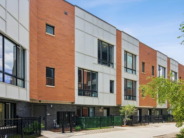 1650 W Division St #G, Chicago, IL 60622