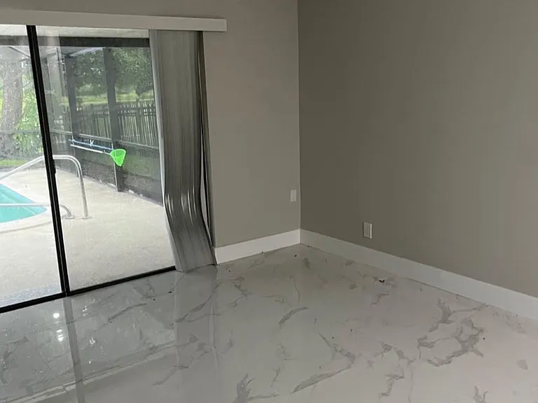 E Oakmont Dr — Photo 10