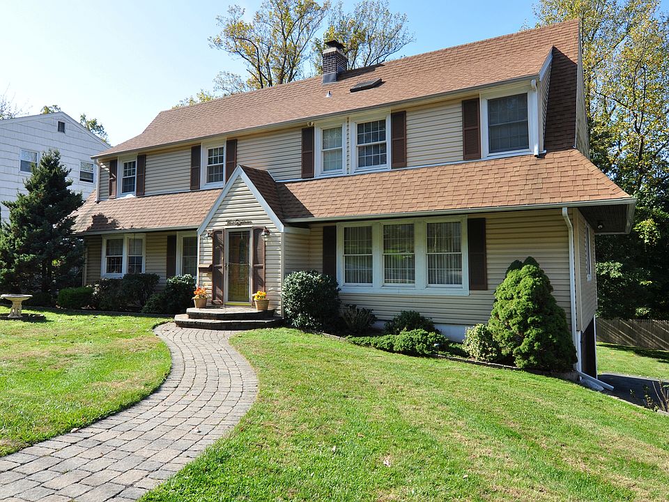 1st image of 518 Almena Ave