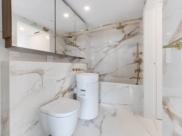 1033 Nelson St #2901 — Photo 16