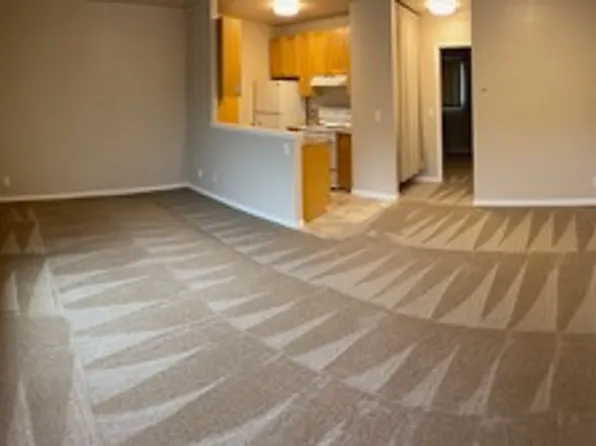 4420 49th St #17, San Diego, CA 92115