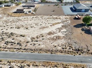 951 Huracan St, Pahrump, NV 89048