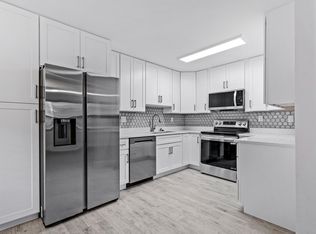 64 Burgundy Dr #B, Delray Beach, FL 33484