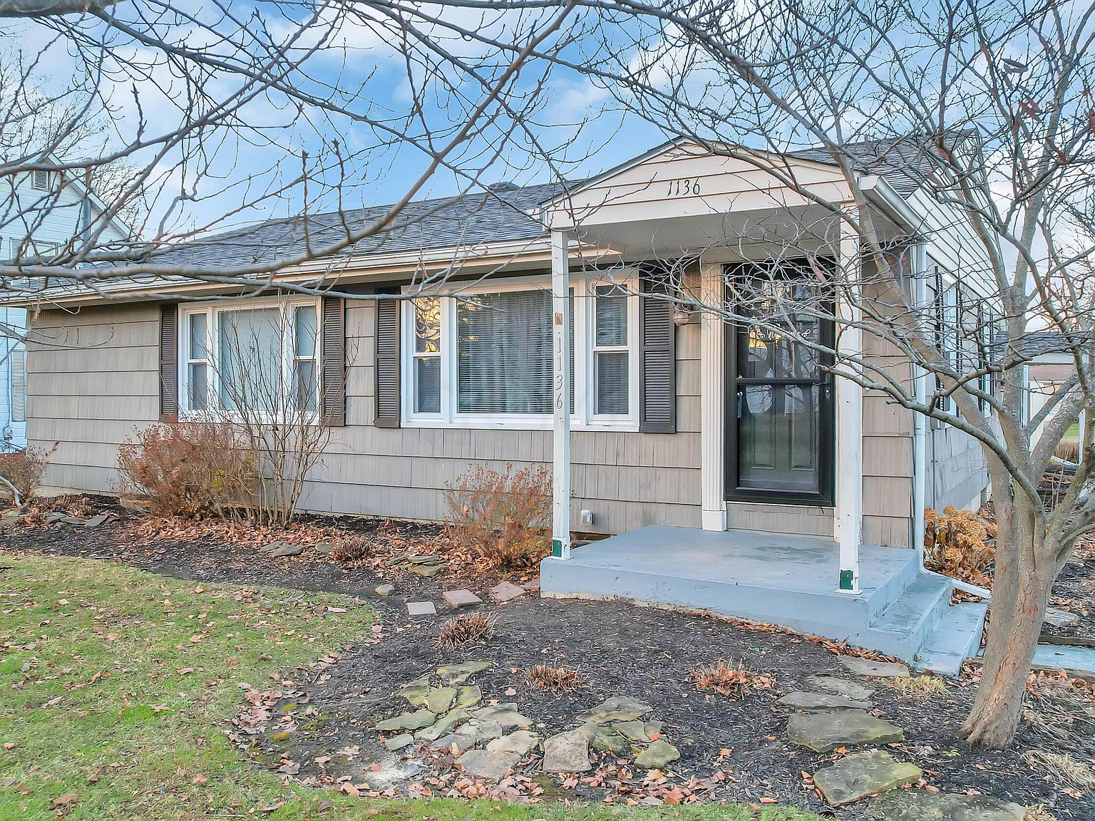 1136 Pike St SW, Etna, OH 43018 Zillow