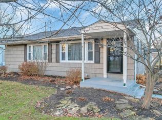 1136 Pike St SW, Pataskala, OH 43062
