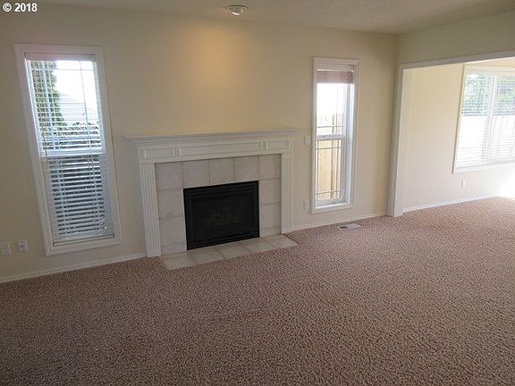 5th image of 1438 Cresthill Ave NW