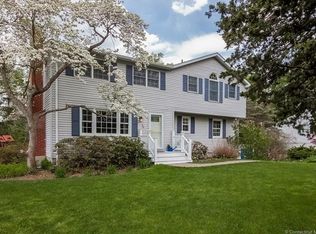 86 Old County Rd, East Granby, CT 06026