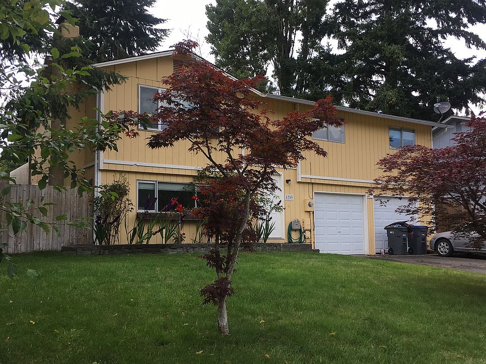 1st image of 6709 Helena Dr NE