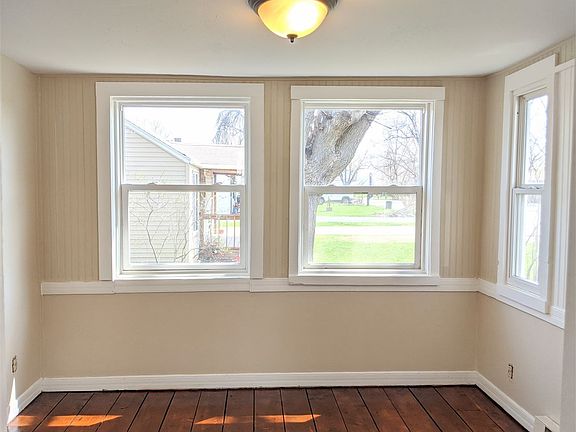 4th image of 826 Anna Ave