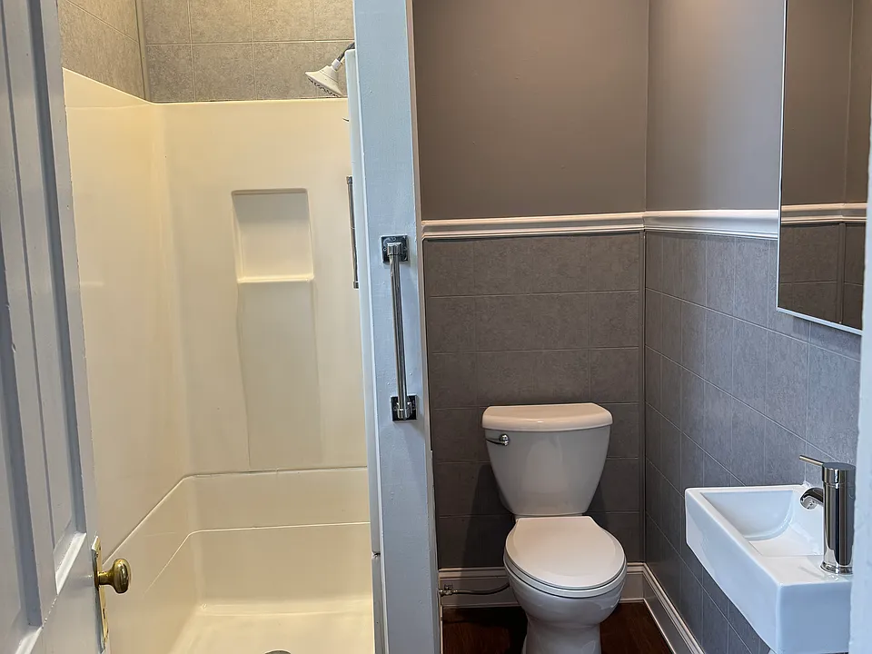 Second bathroom