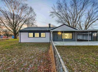 21082 Melborn St, Clinton Township, MI 48036