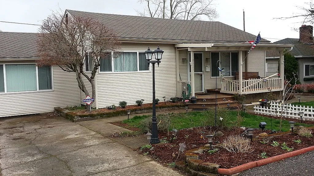 8325 NE Humboldt St photo 1